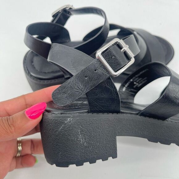 SODA Account Girls Black Platform Sandals Size 3 Y2K Chunky Heel Open Toe Shoes - Picture 11 of 13